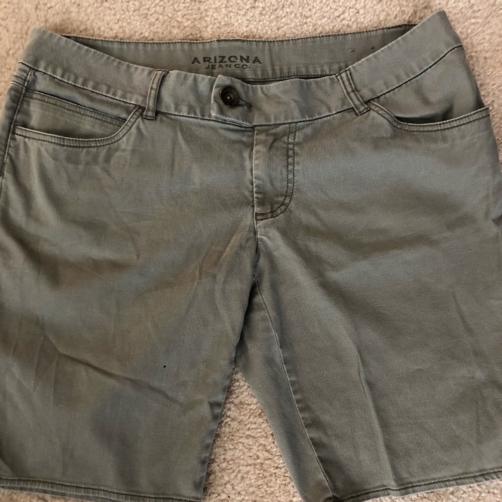 💚Arizona Bermuda Shorts